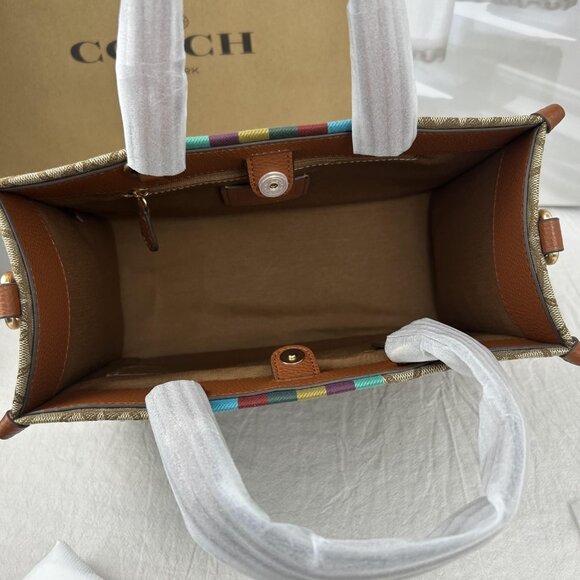 NWT Coach C5793 Dempsey Tote 40 In Signature Jacquard With Stripe And Patch - Picture 11 of 13